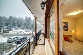 *Cozy and Cute* 1BD Apartment in The Castle Complex